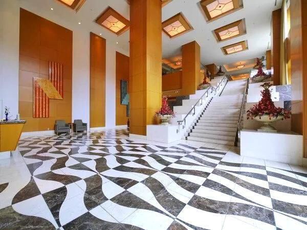 【東京パークタワー】エントランス1（グランドロビー）