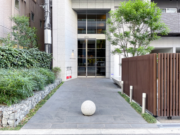 【ファーストステージ梅田WEST】エントランス 【ファーストステージ梅田WEST】エントランス