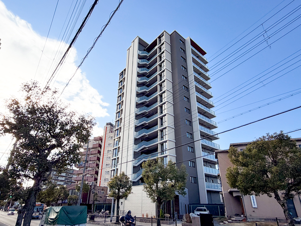 【ブランニード水無瀬】外観