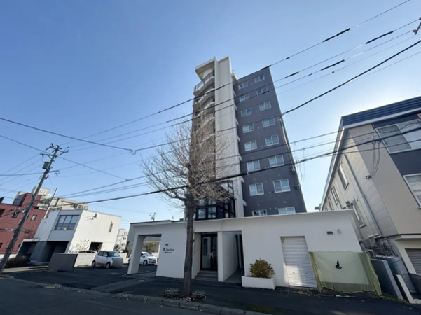 【エクセルシオール北大】外観