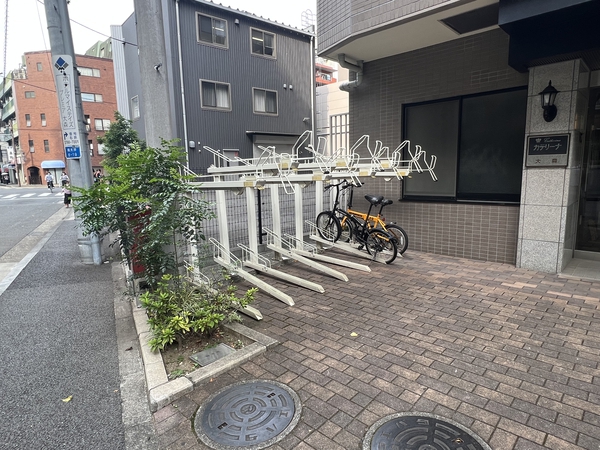 【カテリーナ大森】駐輪場