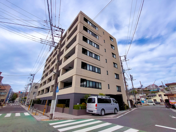 【プロミライズ横浜井土ヶ谷】外観