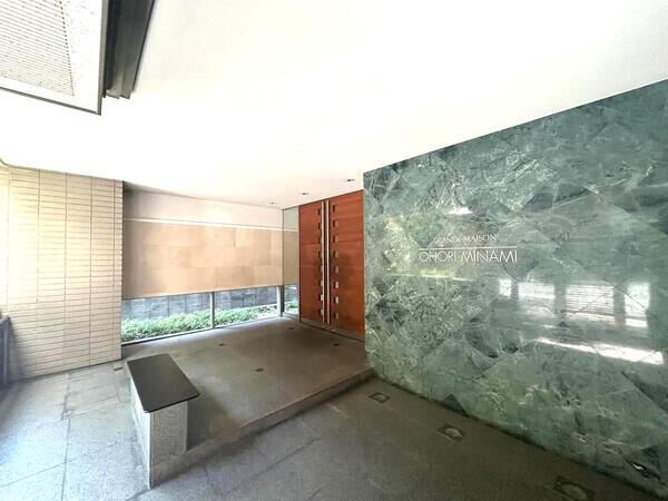 【グランドメゾン大濠南】エントランス1 【グランドメゾン大濠南】エントランス1