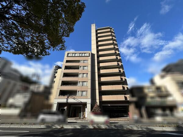 【リーベン比治山公園】外観