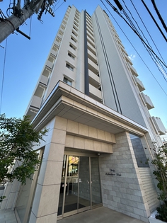 白を基調としたスタイリッシュな外観 白を基調としたスタイリッシュな外観