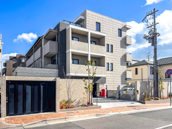 【ワコーレ芦屋レフィーナ】外観