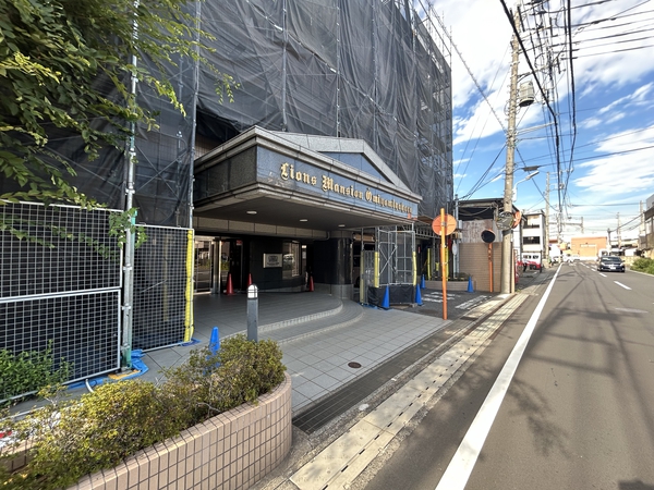 【ライオンズマンション大宮宮原】エントランス 【ライオンズマンション大宮宮原】エントランス