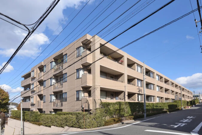 【パーク・ホームズ鹿子町】外観1