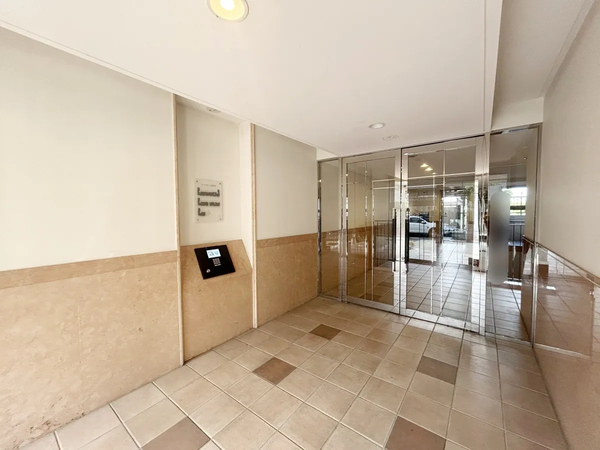 【パーク・ホームズ鹿子町】エントランス2 【パーク・ホームズ鹿子町】エントランス2