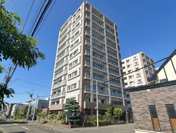 ラピスソラーレ南20条