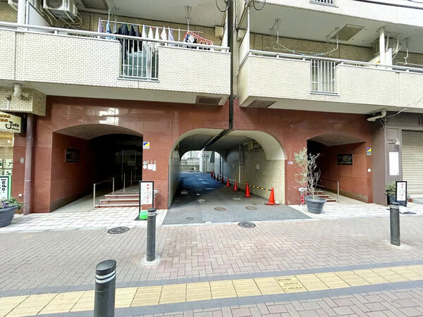 【第5桜台ファミリーマンション】エントランス 【第5桜台ファミリーマンション】エントランス