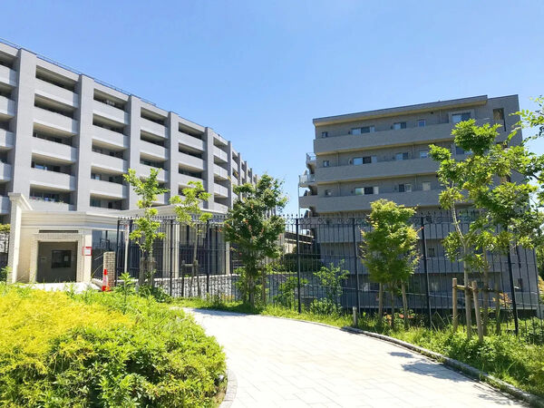 【エスリード西宮甲陽園】外観
