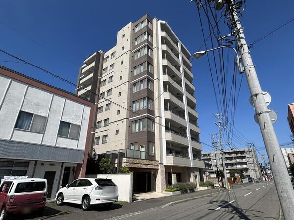 【エクセルシオールセヴィア平岸】外観2