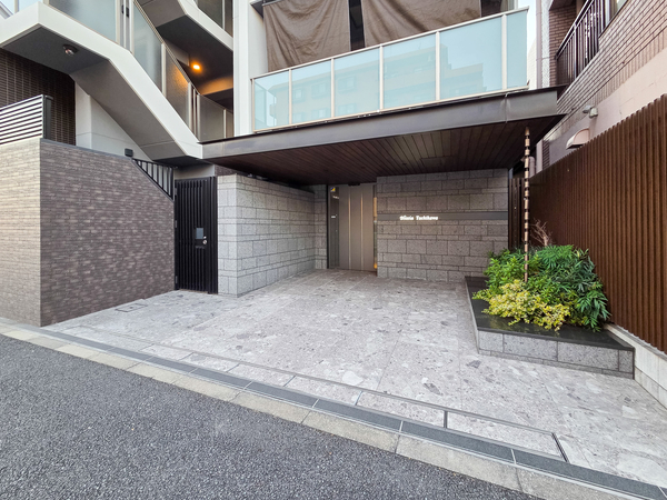 【ブリシア立川】エントランス