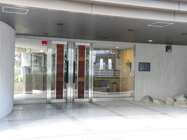 【パレムージャン目白】エントランス 【パレムージャン目白】エントランス