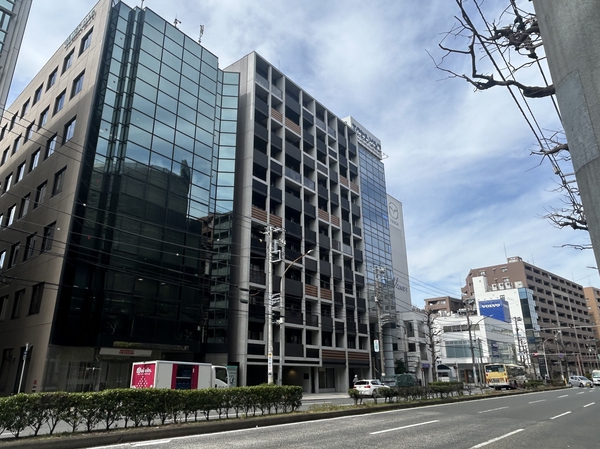 【ズーム横浜】外観
