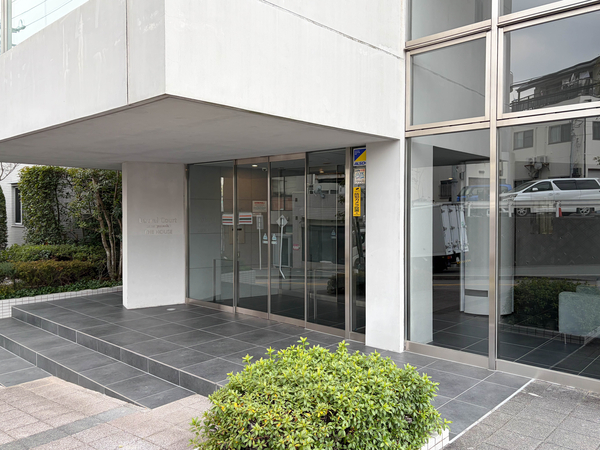 【ローレルコート桃山台THEHOUSE】エントランス 【ローレルコート桃山台THEHOUSE】エントランス