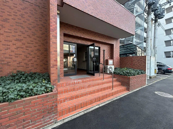 【ライオンズマンション高宮第5】エントランス