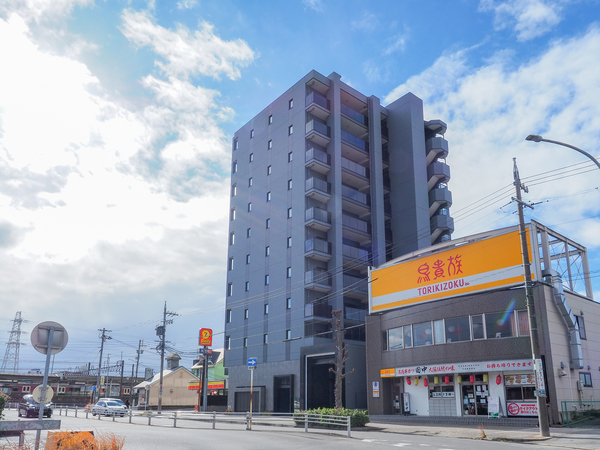 【カルティア高蔵寺ステーションフロント】外観