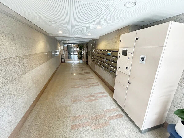 【マイキャッスル東長崎】宅配ボックス 【マイキャッスル東長崎】宅配ボックス