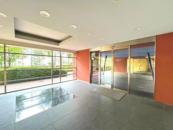 【ネクサス香椎セントラルガーデン】1号棟 エントランス 【ネクサス香椎セントラルガーデン】1号棟 エントランス