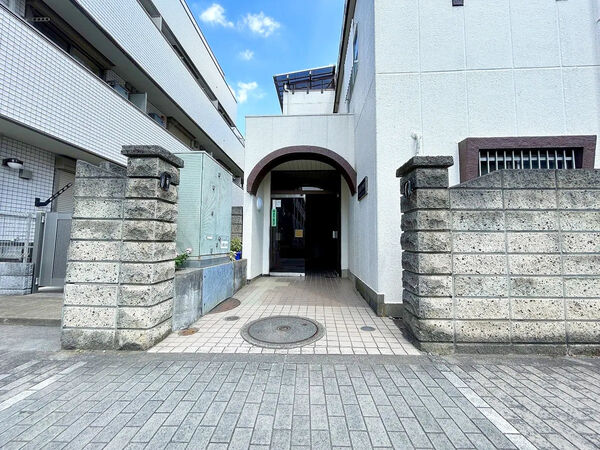 【東小金井ハイツ】エントランス