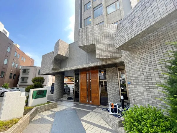 【ライオンズステーションプラザ琴似】エントランス 【ライオンズステーションプラザ琴似】エントランス