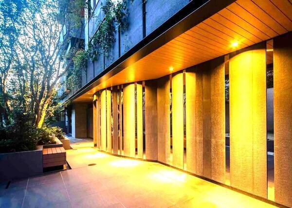 【THE SANMAISON白金台五丁目】エントランス2