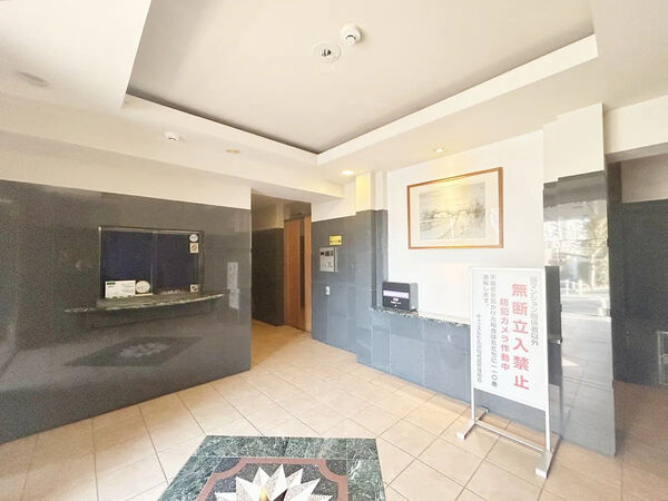 【キャッスルヒル浮間舟渡】エントランス 【キャッスルヒル浮間舟渡】エントランス