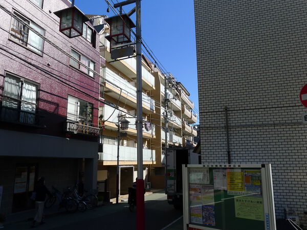 ラ・メルシー旗の台