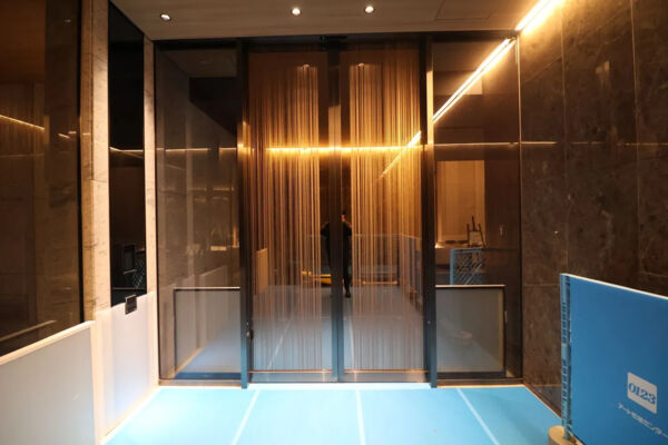 【ザ・パークハウス大阪梅田タワー】エントランス 【ザ・パークハウス大阪梅田タワー】エントランス