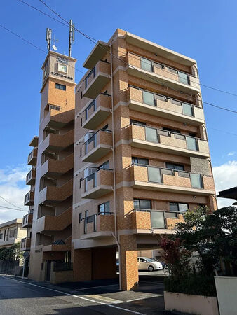 【キングスコート栄町】外観