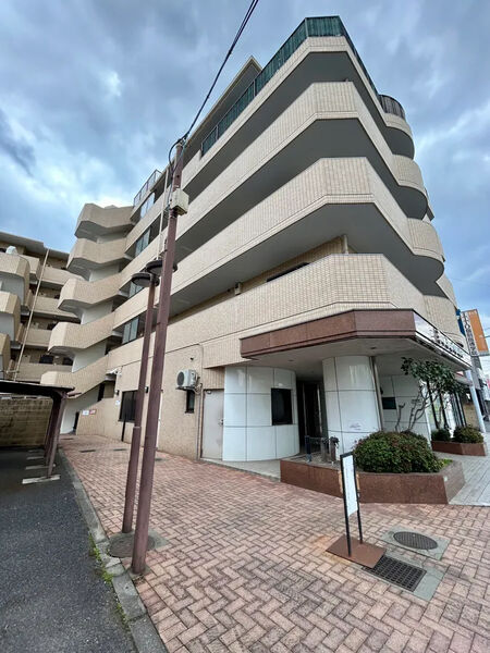 【ロイヤルプラザお花茶屋】外観