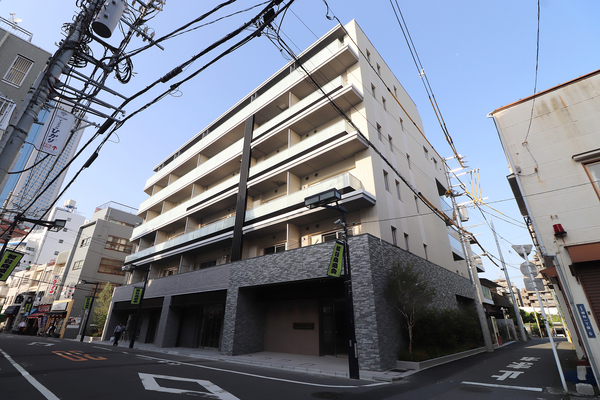 【パークホームズ初台一丁目】外観