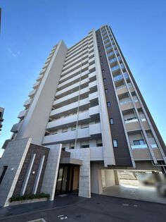 サンズガラリエ楽々園