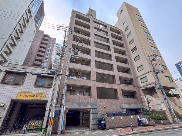 【シャルマンフジリッツ本町】外観