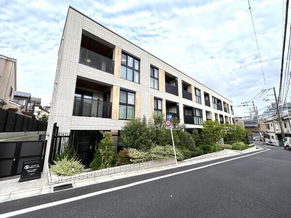 【ドレッセ世田谷松陰神社】外観 【ドレッセ世田谷松陰神社】外観