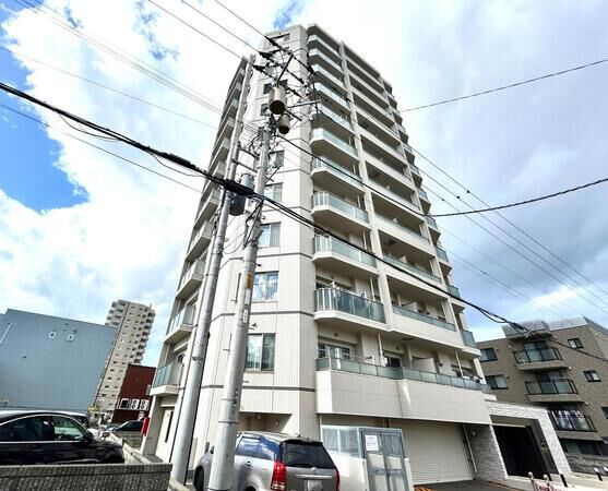 【エクセルシオール西町N7】外観