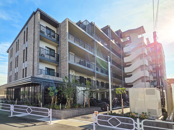 【リスティア戸田ブリシアコート】外観