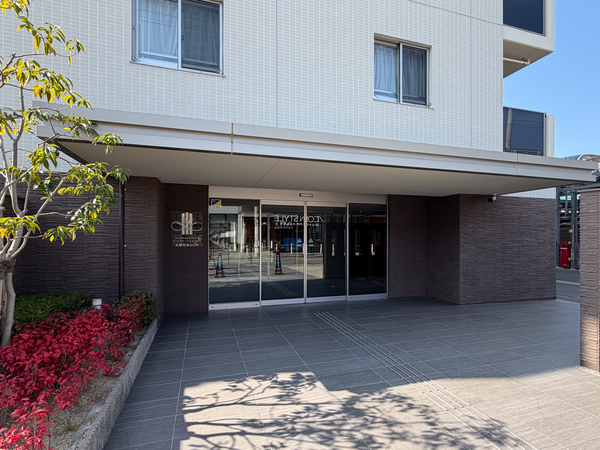 【セントフローレンスパレス京都四条山ノ内】エントランス 【セントフローレンスパレス京都四条山ノ内】エントランス