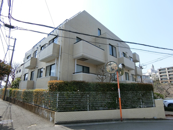 【パークハイム山手】外観