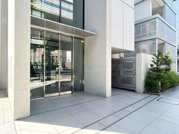 【シティタワー駒沢大学ステーションコートタワー棟】エントランス