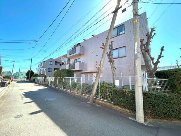 【ファミール聖蹟桜ヶ丘】外観