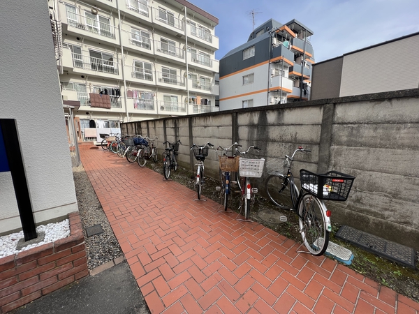 【メイゾン立川二番館】共用部分