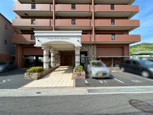 【ヴェルディ海田伍番館】エントランス 【ヴェルディ海田伍番館】エントランス