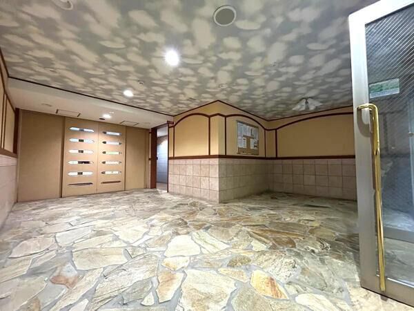 【住吉山手コモンズ】D棟 エントランス2 【住吉山手コモンズ】D棟 エントランス2