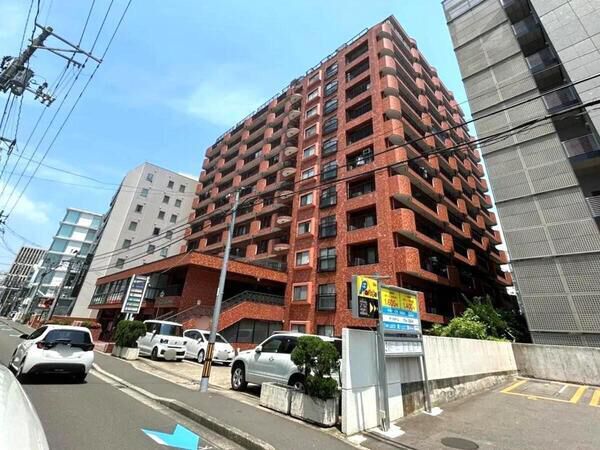 【ライオンズマンション中央】外観1