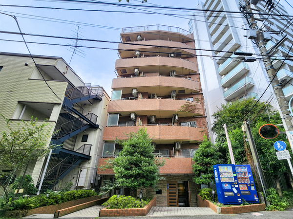 【メインステージ南麻布】外観