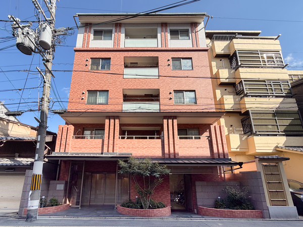 【プリオーレ京都三条高倉】外観