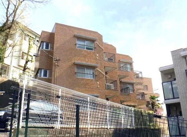 【三旺マンション本山】外観1 【三旺マンション本山】外観1